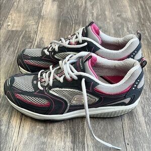 Skechers Women's Gray and Pink Athletic Shoes shape ups